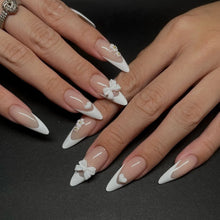 Load image into Gallery viewer, White Tip French Press on Nails