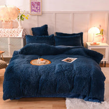 Load image into Gallery viewer, Mink Velvet Duvet Set