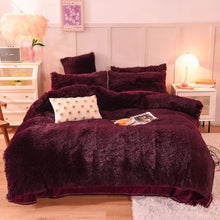 Load image into Gallery viewer, Mink Velvet Duvet Set