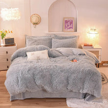 Load image into Gallery viewer, Mink Velvet Duvet Set