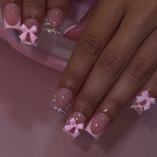 Load image into Gallery viewer, White Tip French Press on Nails
