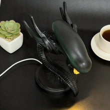 Load image into Gallery viewer, Unique Alien Creature Lamp Stand
