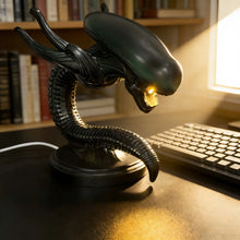 Load image into Gallery viewer, Unique Alien Creature Lamp Stand
