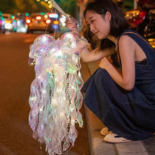 Load image into Gallery viewer, Jellyfish Portable Lantern
