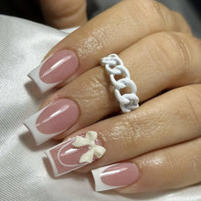 Load image into Gallery viewer, White Tip French Press on Nails
