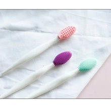 Load image into Gallery viewer, Silicone Exfoliating Brushes
