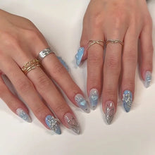 Load image into Gallery viewer, Romantic Press On Nails
