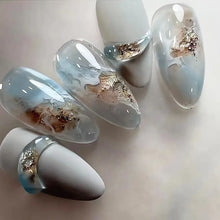 Load image into Gallery viewer, Romantic Press On Nails

