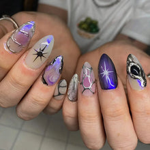 Load image into Gallery viewer, Romantic Press On Nails
