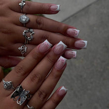 Load image into Gallery viewer, White Tip French Press on Nails

