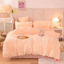 Load image into Gallery viewer, Mink Velvet Duvet Set
