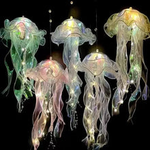 Load image into Gallery viewer, Jellyfish Portable Lantern
