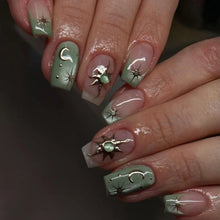 Load image into Gallery viewer, Romantic Press On Nails
